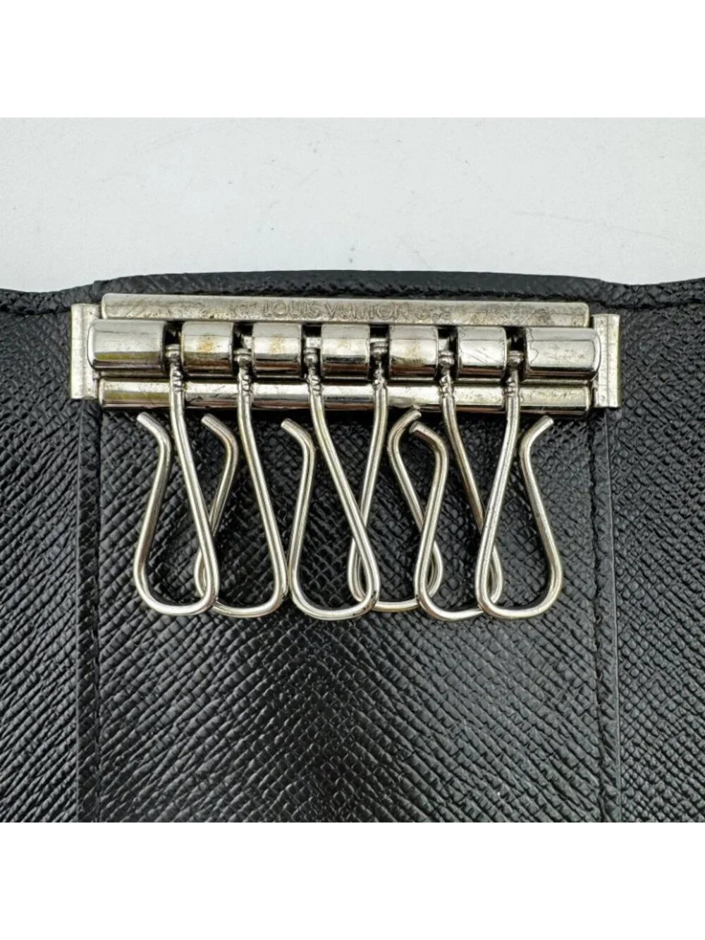 Louis Vuitton Damier Graphite Multicles 6 Key Case Black Leather Key Holder